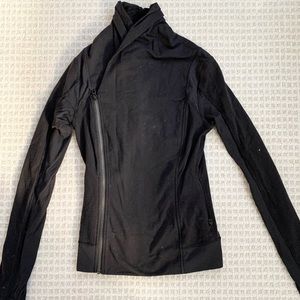 Lululemon lightweight jacket